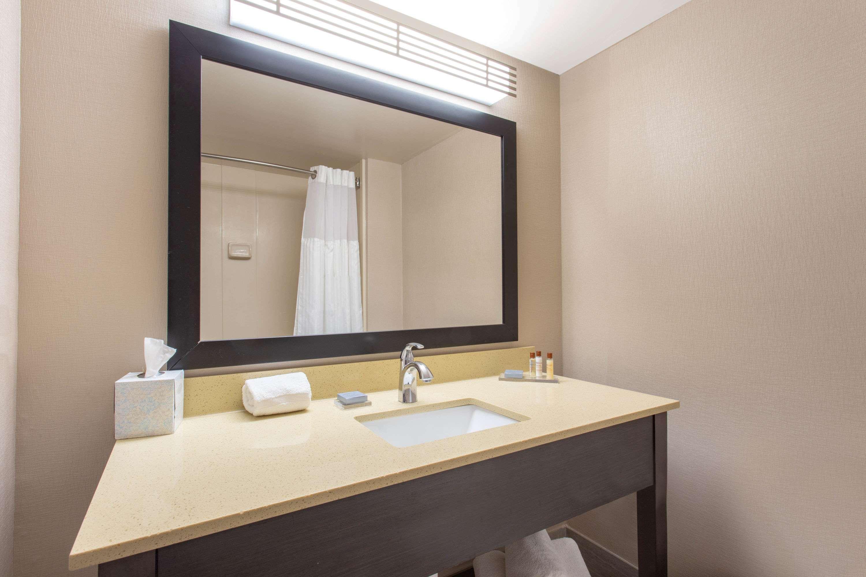 Hotel Wingate By Wyndham Indianapolis Airport Plainfield Esterno foto