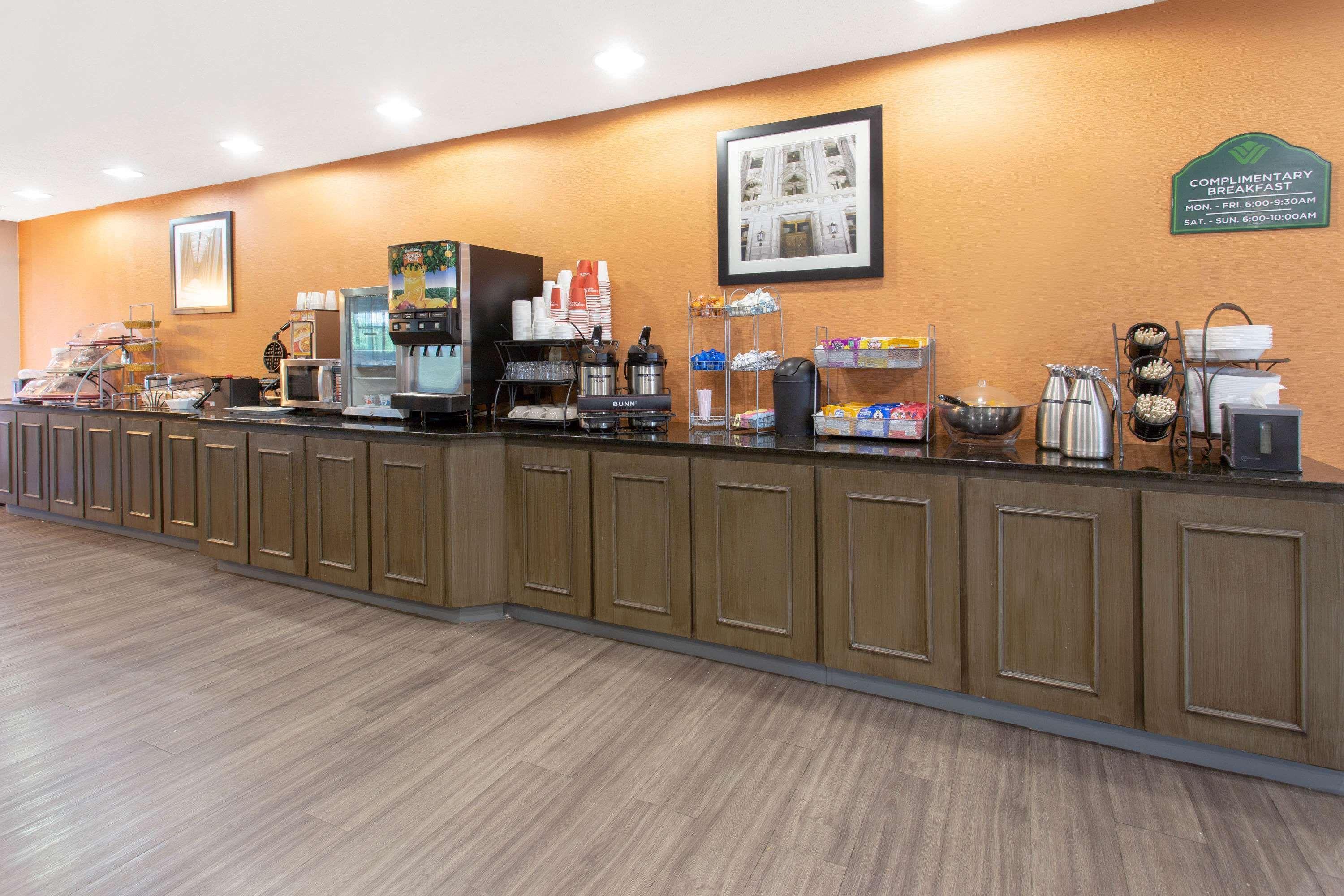 Hotel Wingate By Wyndham Indianapolis Airport Plainfield Esterno foto