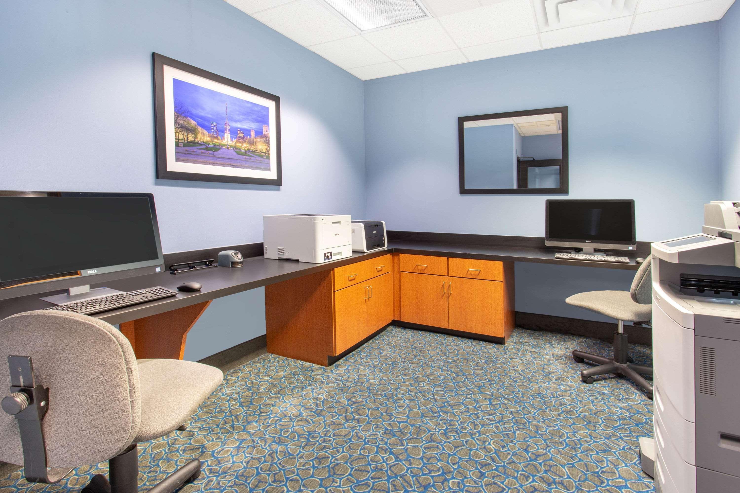 Hotel Wingate By Wyndham Indianapolis Airport Plainfield Esterno foto