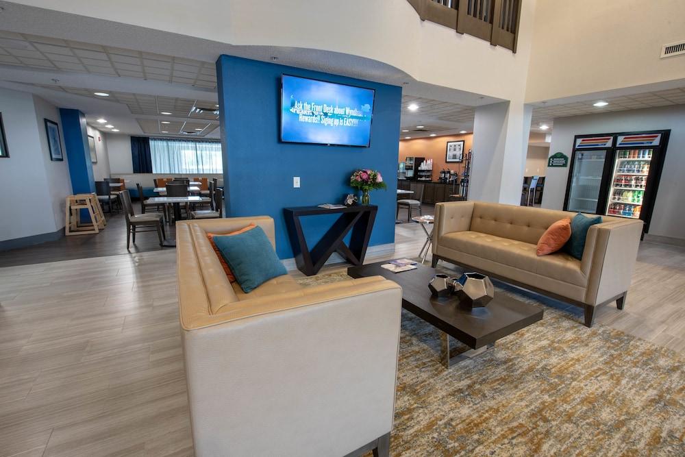 Hotel Wingate By Wyndham Indianapolis Airport Plainfield Esterno foto