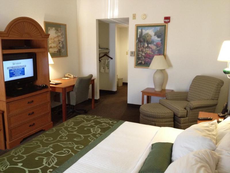 Hotel Wingate By Wyndham Indianapolis Airport Plainfield Esterno foto