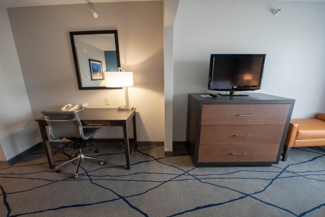 Hotel Wingate By Wyndham Indianapolis Airport Plainfield Esterno foto