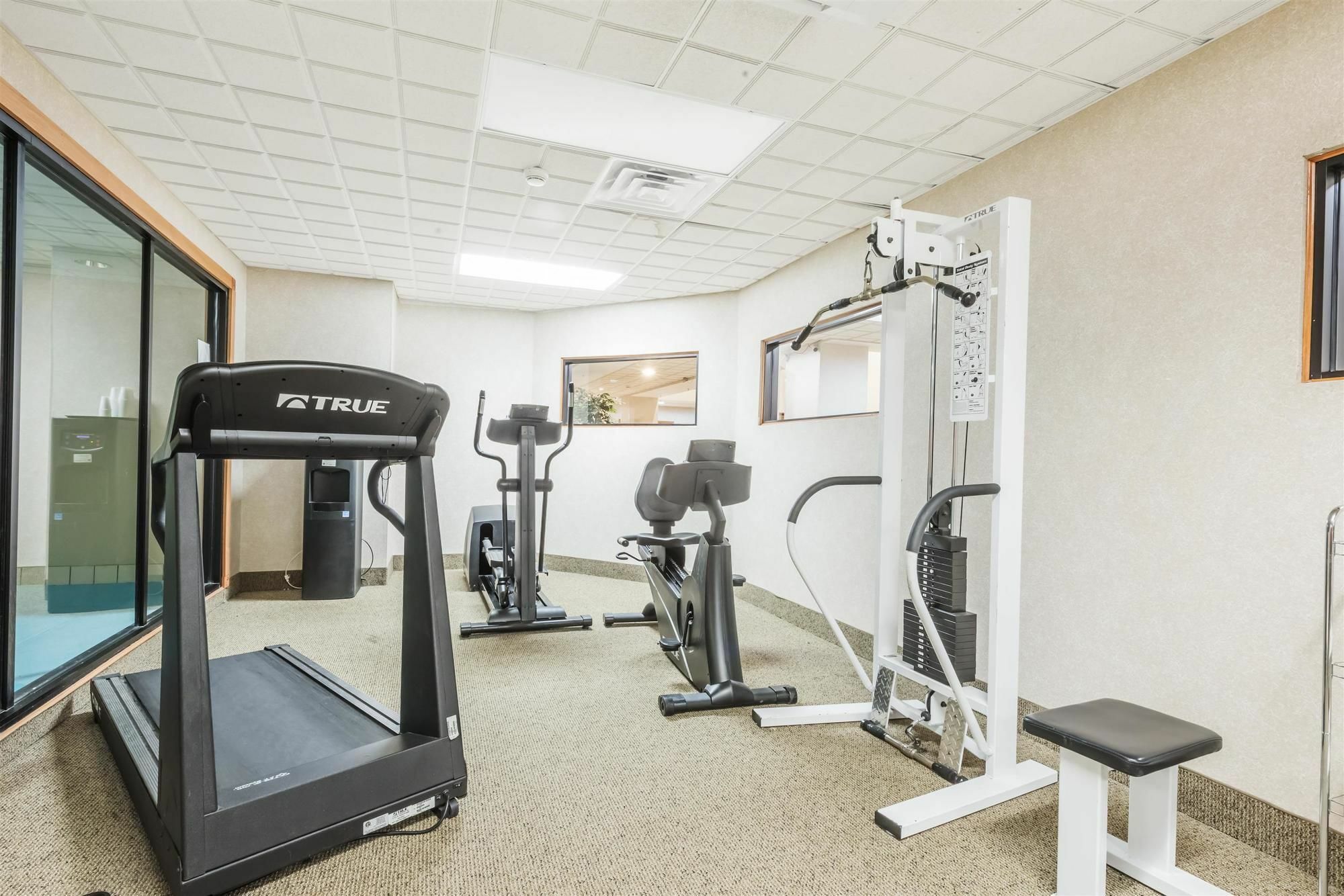 Hotel Wingate By Wyndham Indianapolis Airport Plainfield Esterno foto